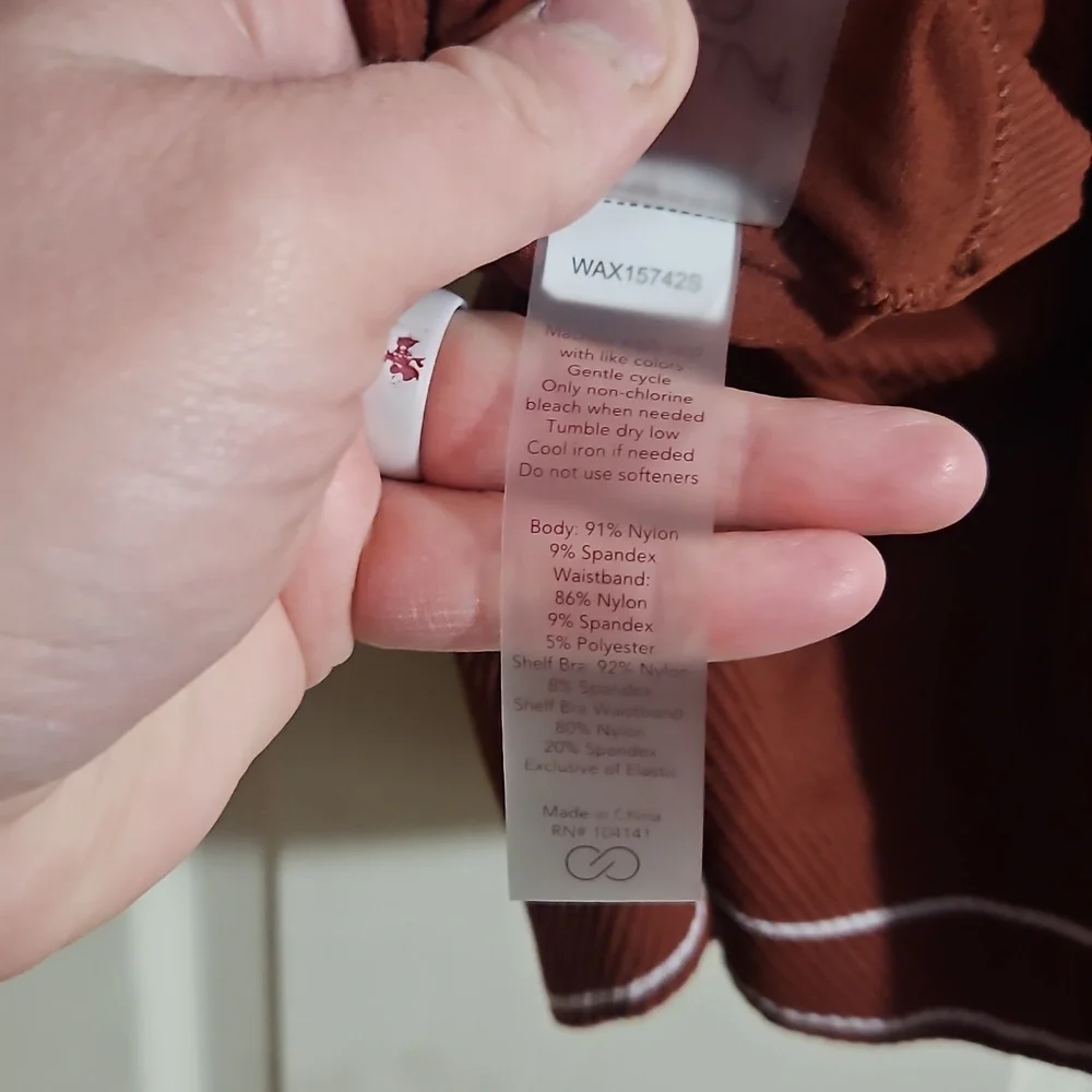 CALIA Women's High Neck Seamless Brami: RED BROWN: NEW WITH TAGS: SIZE XXL